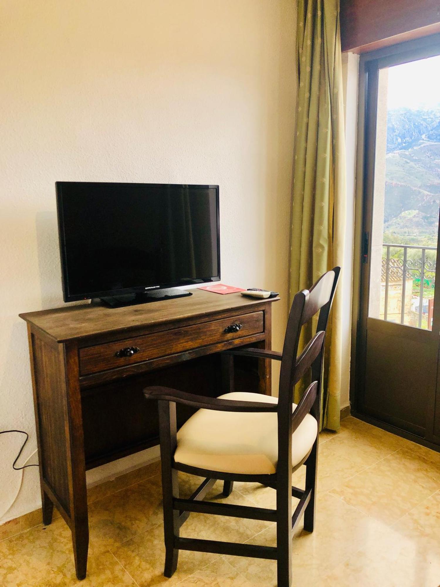 Hotel Puerta Nazari Orgiva Luaran gambar
