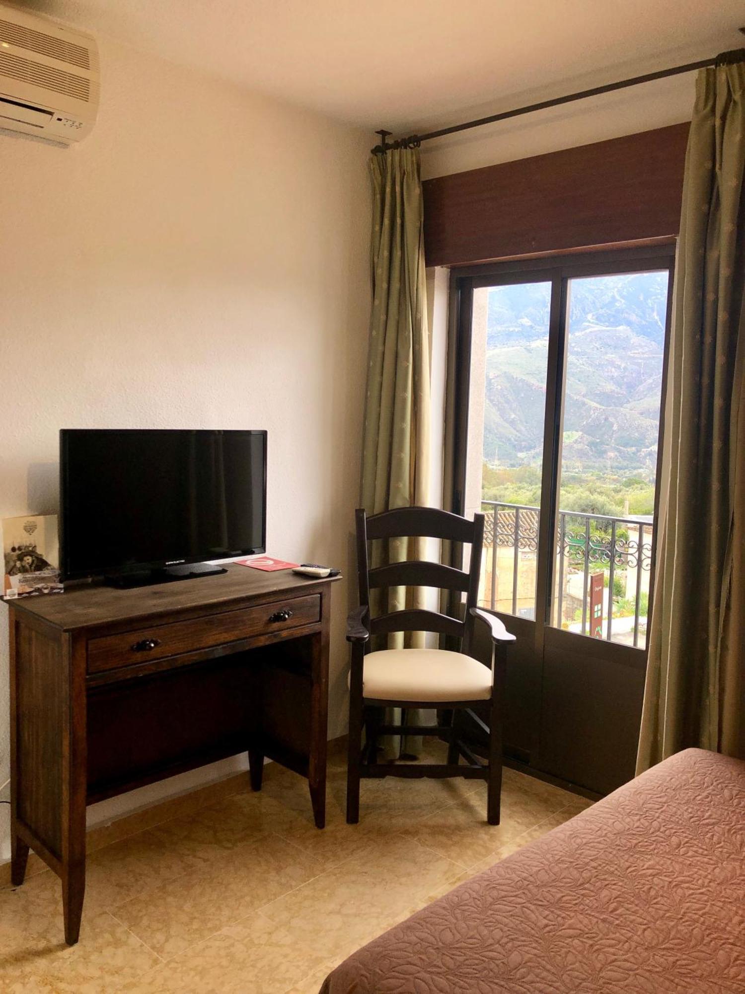 Hotel Puerta Nazari Orgiva Luaran gambar