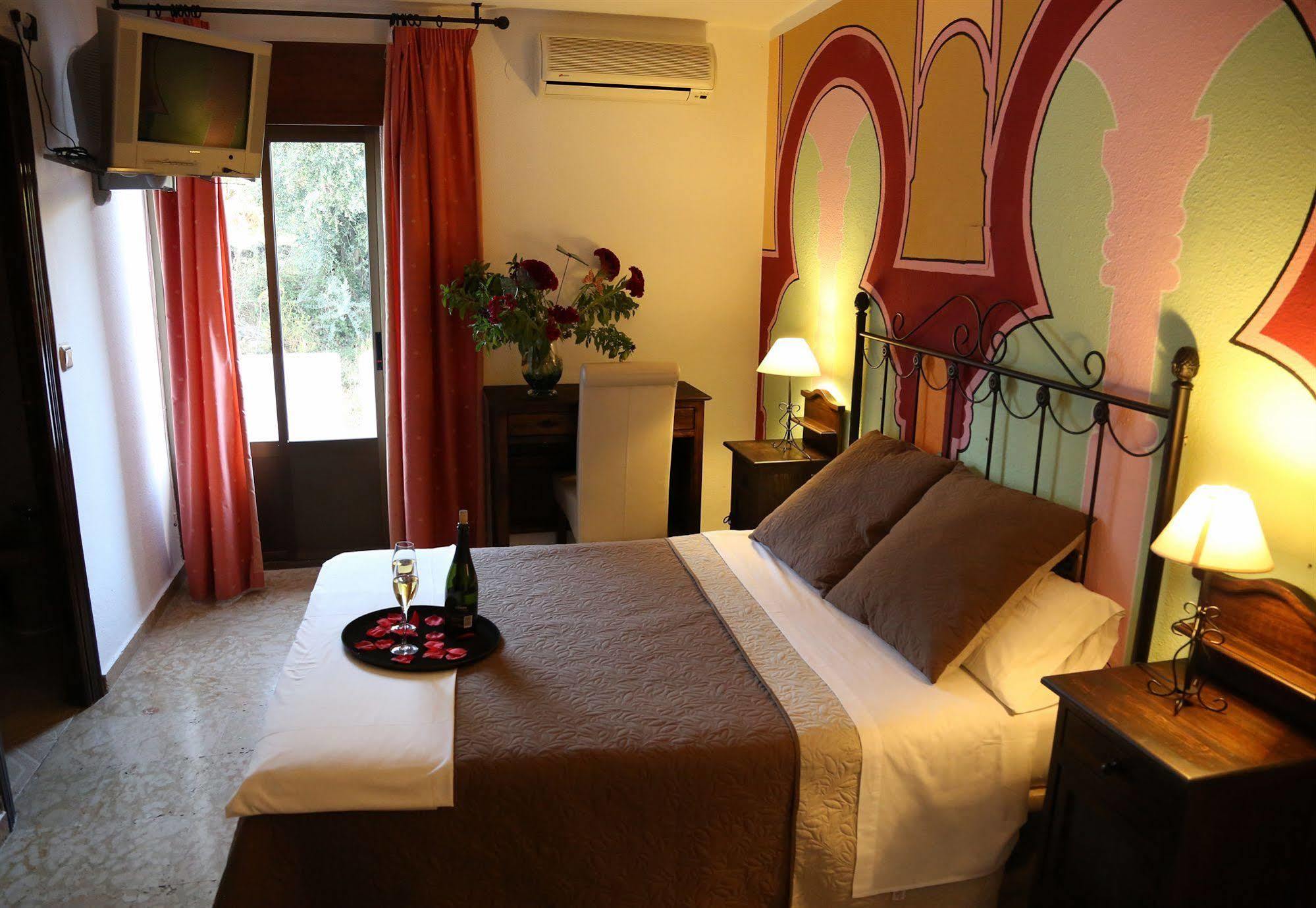 Hotel Puerta Nazari Orgiva Luaran gambar